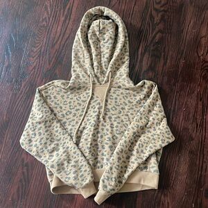 XS Light Brown Cheetah Abercrombie & Fitch Cropped Hoodie